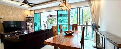 The Minton — dining area opening onto the balcony