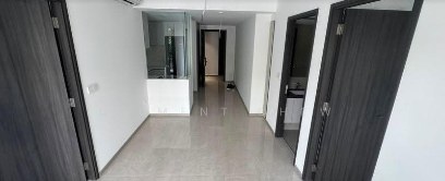 Sky Eden @ Bedok — entrance hallway
